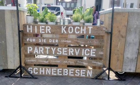 Hier kocht der Partyservice Schneebesen